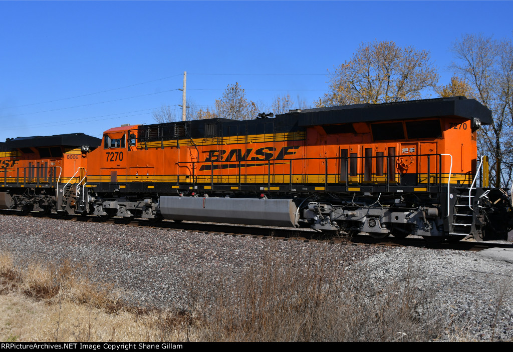 BNSF 7270 Roster shot.